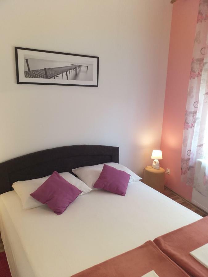 Apartment Yelena Rose West Zadar Exterior foto